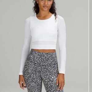 Lululemon ebb to street crop long sleeve